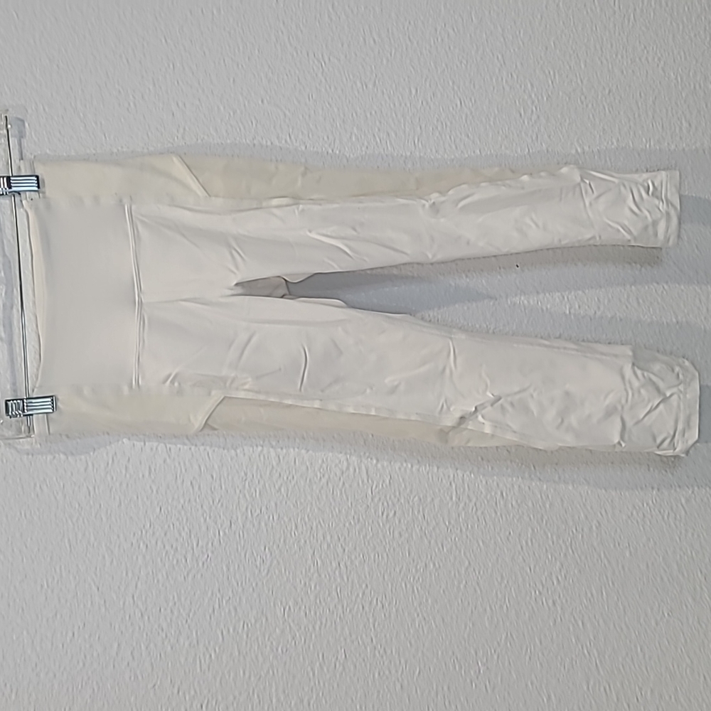 Lululemon Athletica white leggings netted sides size 4 20" inseam